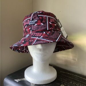 Chicago Bulls Allover Logo Retro Bucket Hat, OSFM, NWT